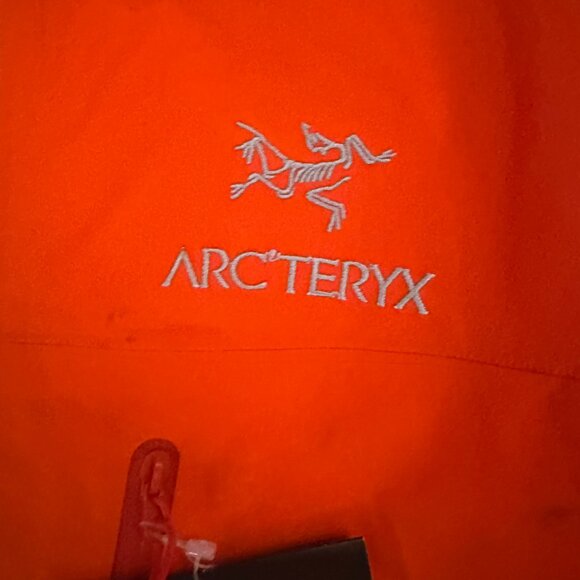 BNWT RARE COLOR FLARE Arc’teryx Alpha AR Jacket Men’s Medium GORE-TEX PRO - Picture 11 of 16